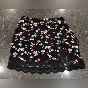 Pacsun Floral Lace Trim Black Skirt
